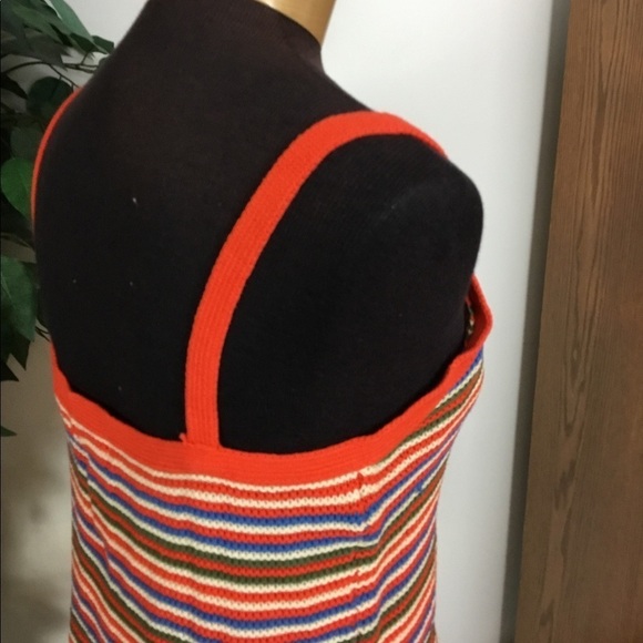 So XXL multi Color sweater tank - Picture 4 of 15